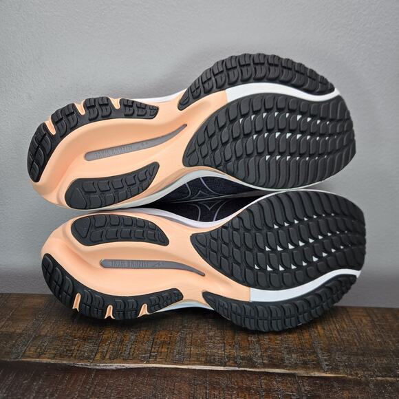 NEW Mizuno Wave Rider 26 Womens Size 6 Gym Running Shoes Black Blue - Picture 9 of 11